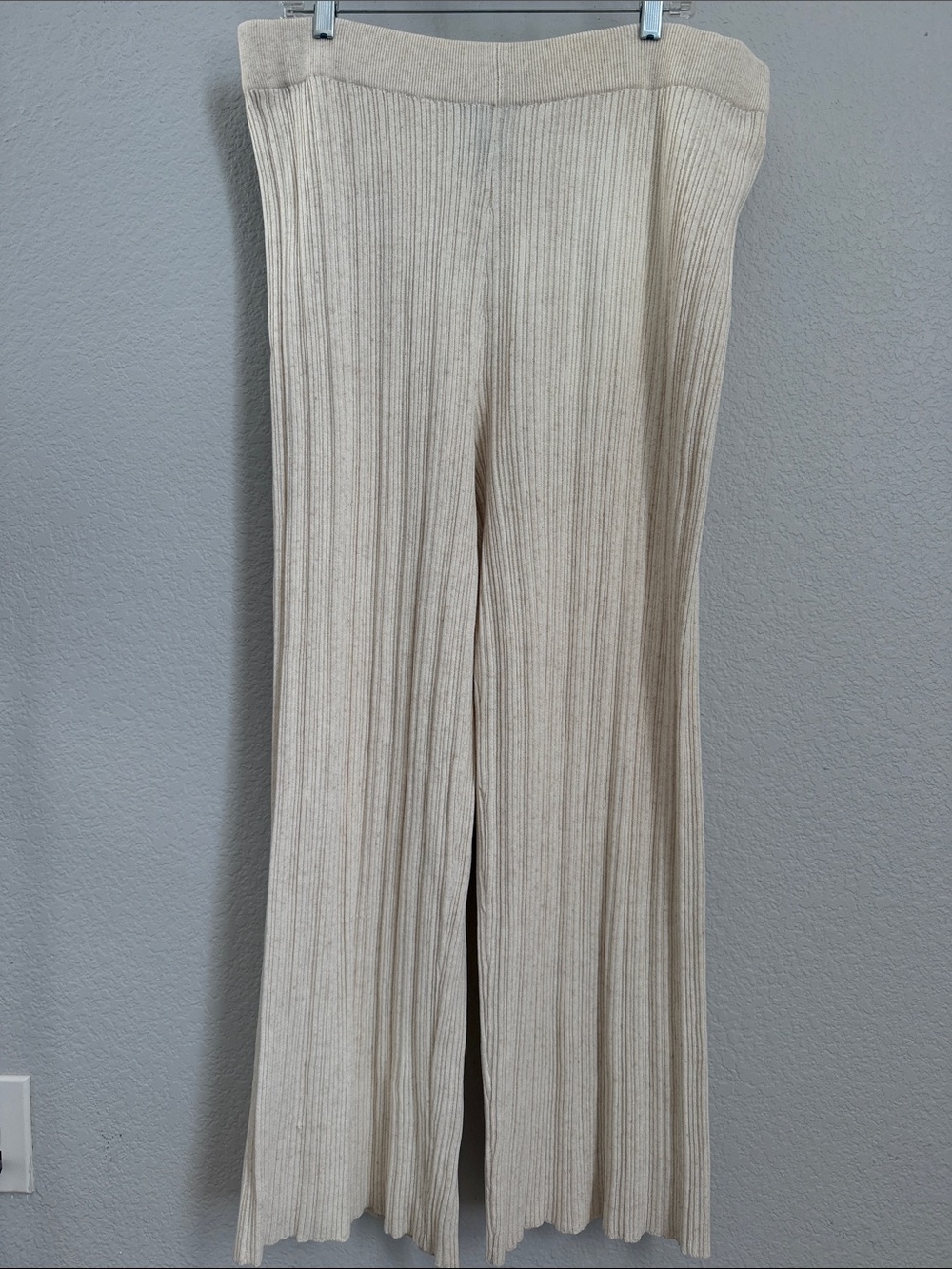 SOON MATERNITY | Linen Knit Beige Pants - Picture 7 of 10